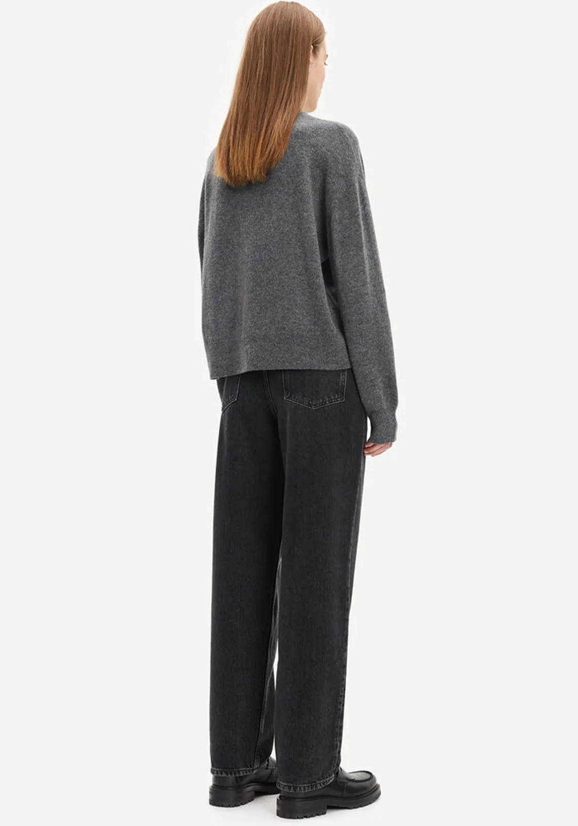 AMARIS CREW NECK DARK GREY