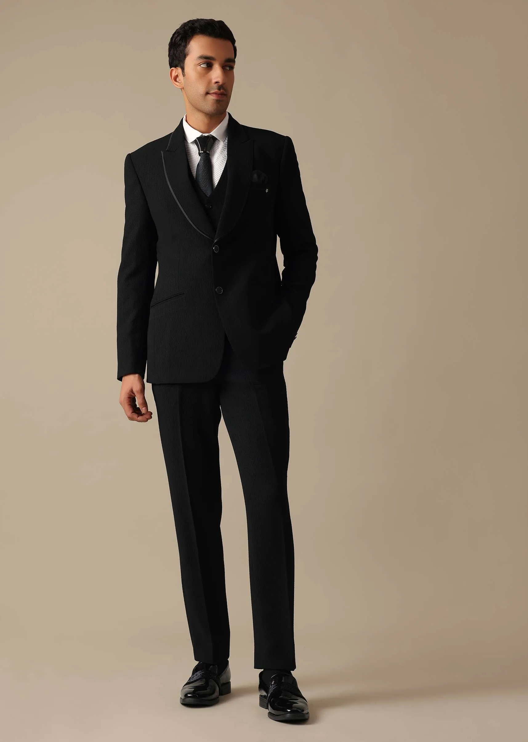 Black Blazer And Pant Tuxedo Set With Cutdana Work