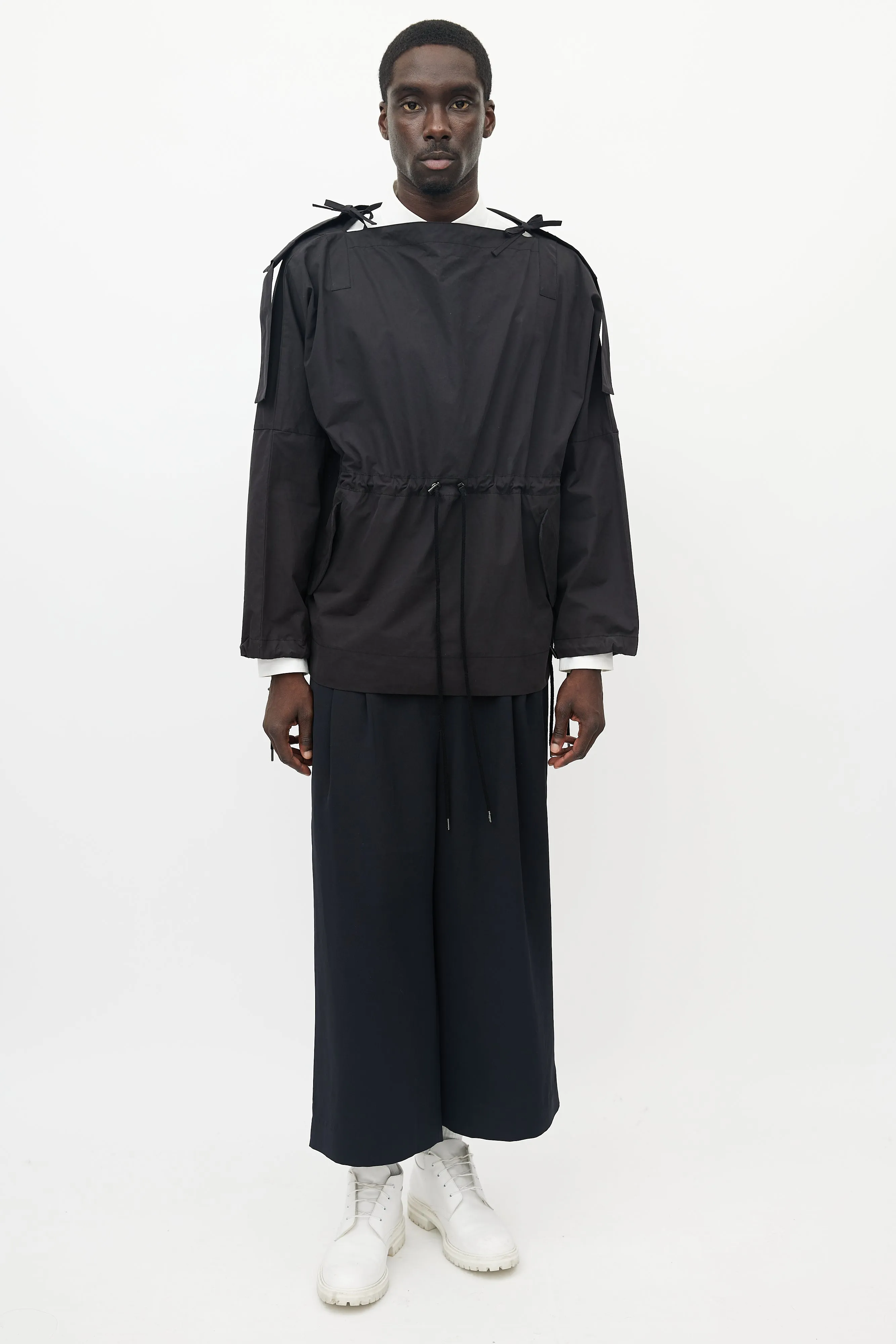 Black Hooded Pullover Jacket