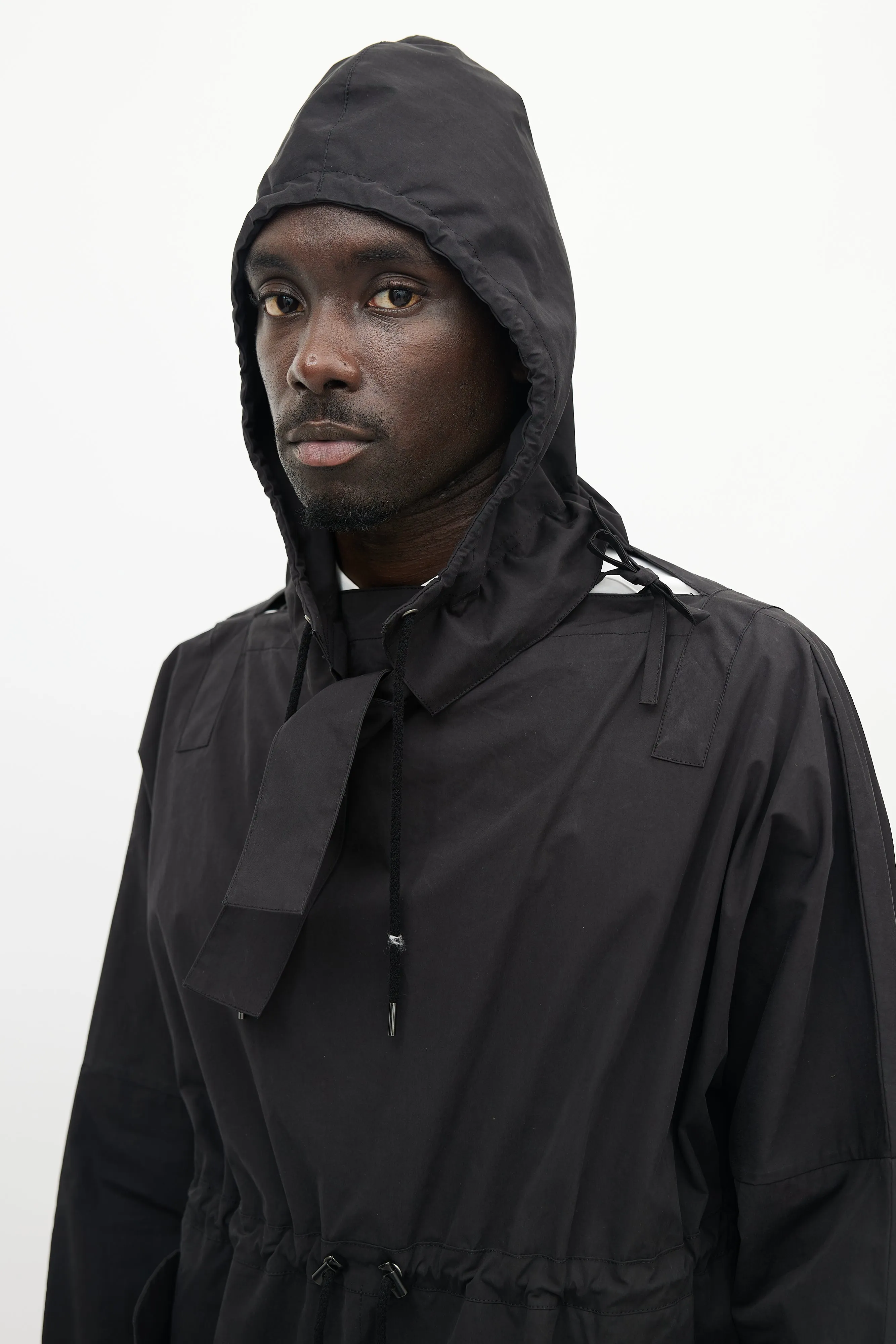 Black Hooded Pullover Jacket