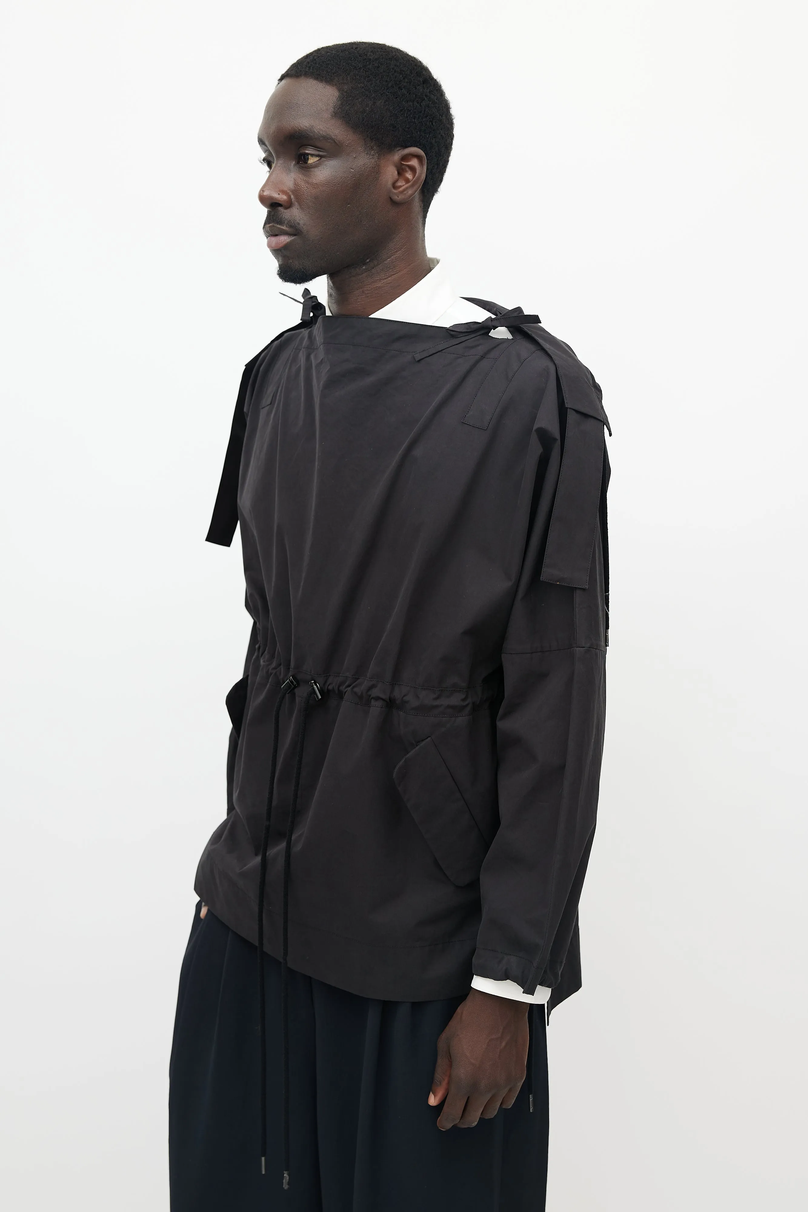 Black Hooded Pullover Jacket