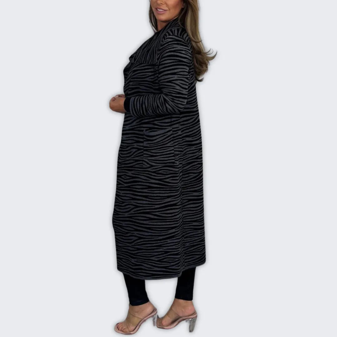 Chic Zebra Print Coat & Trousers Set for Stylish Casual Wear