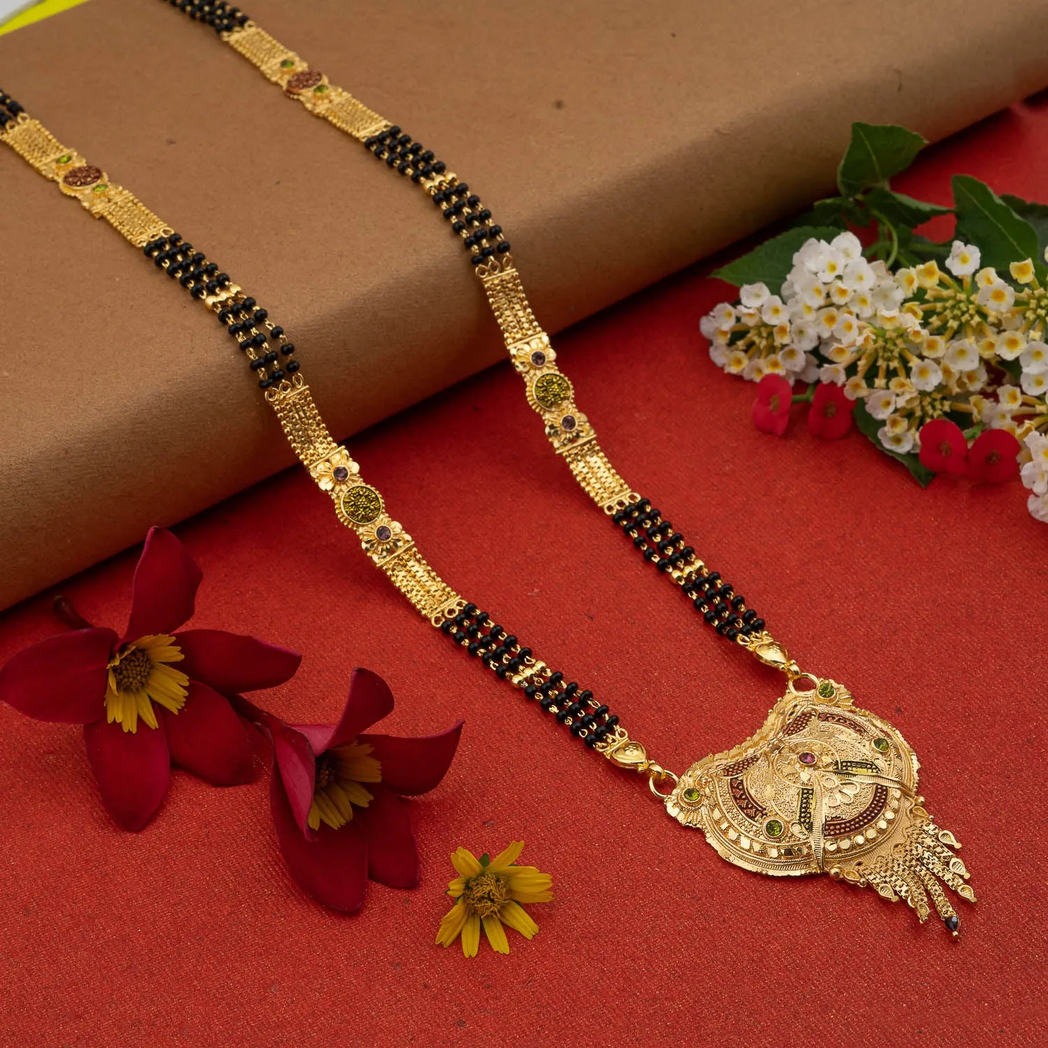 Classic Vows, Golden Flowing Tassels