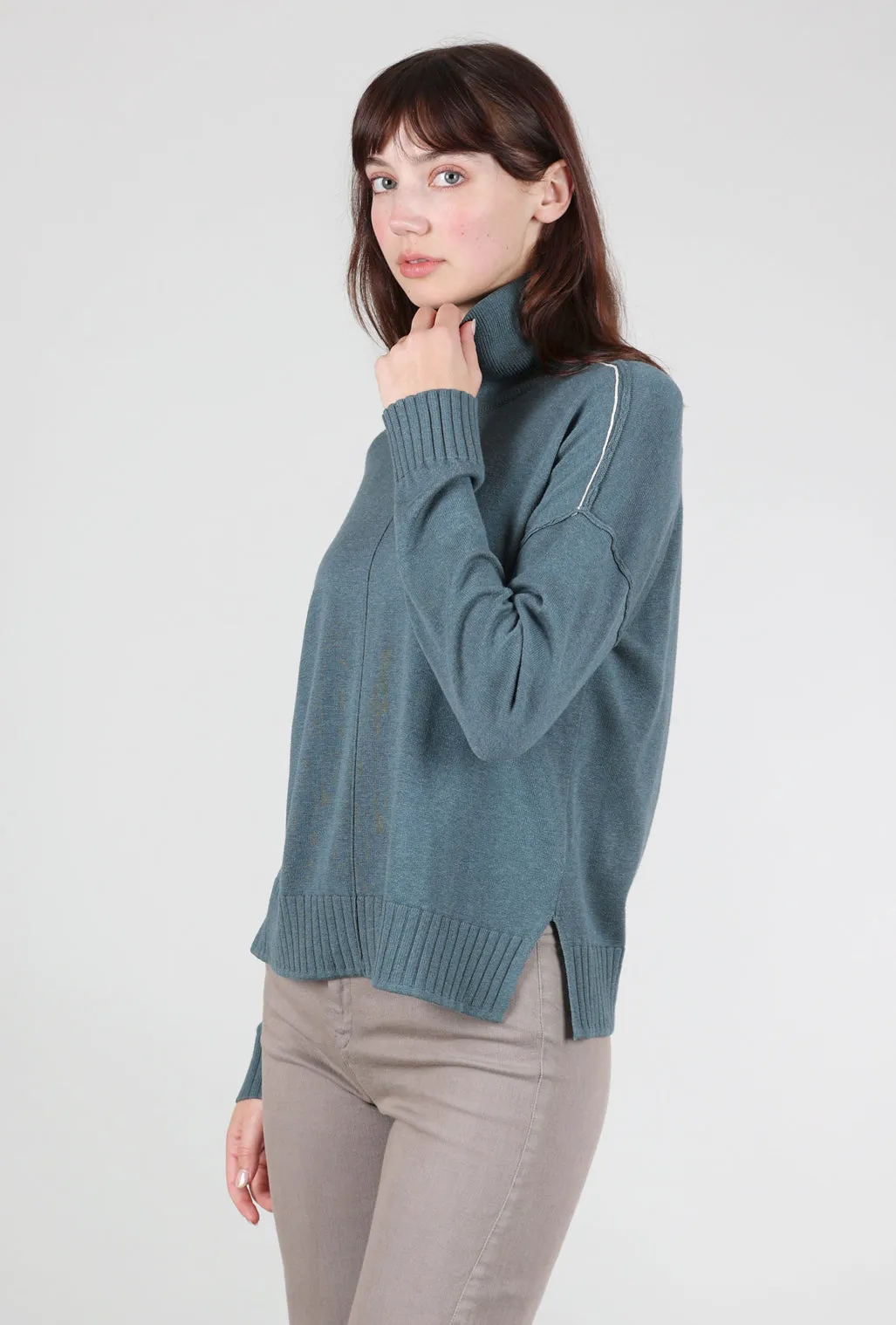 Contrast Tipped Relaxed Tneck, Heron
