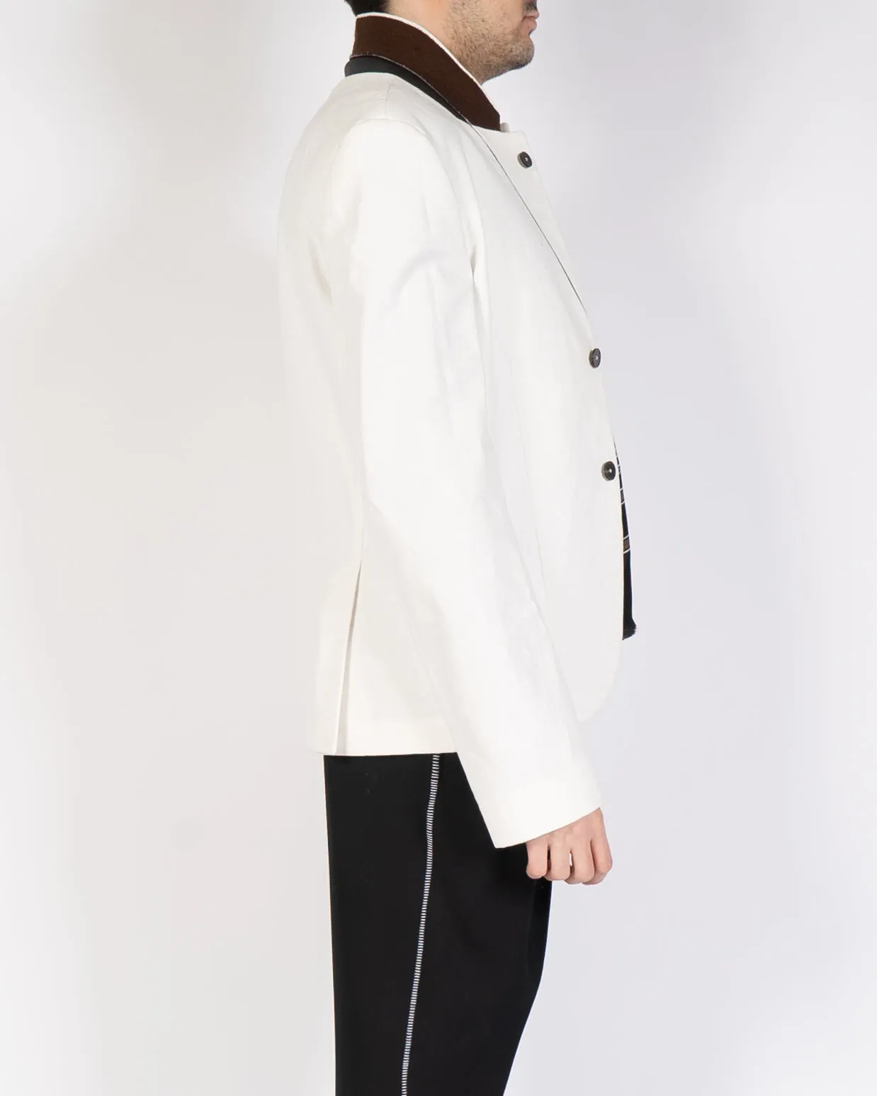 FW19 White Cotton Blazer with Brown Collar Detail