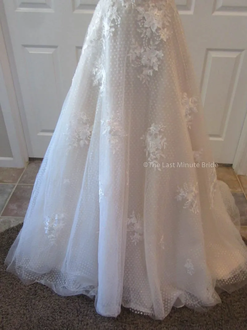 Maggie Sottero Meryl 7MS339 Ivory/LG size 16