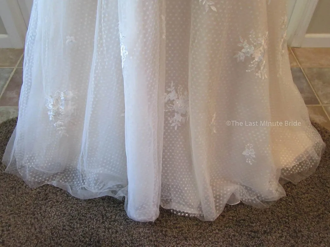 Maggie Sottero Meryl 7MS339 Ivory/LG size 16