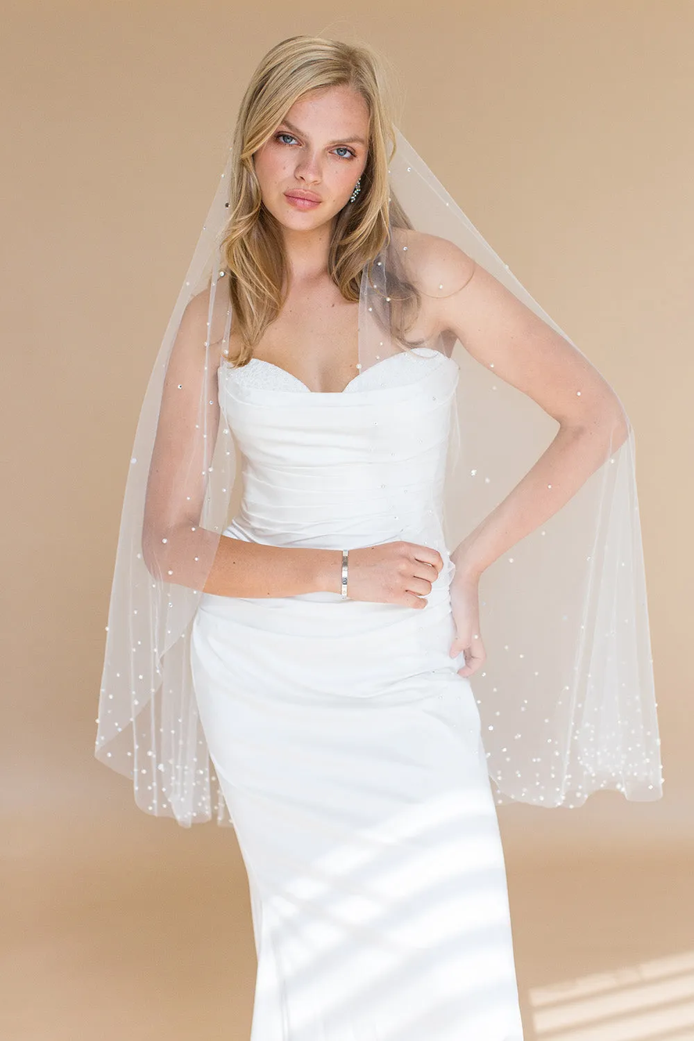 NEBULA FINGERTIP VEIL EDGED WITH CRYSTALS & PEARLS