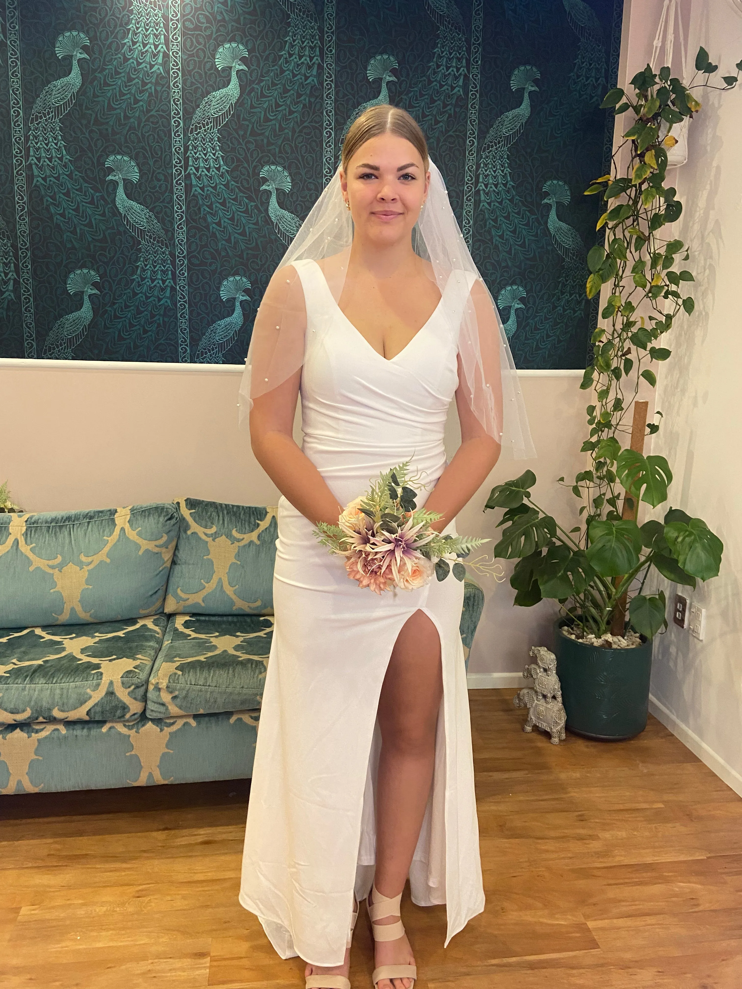 Pearl veil in white Express NZ wide