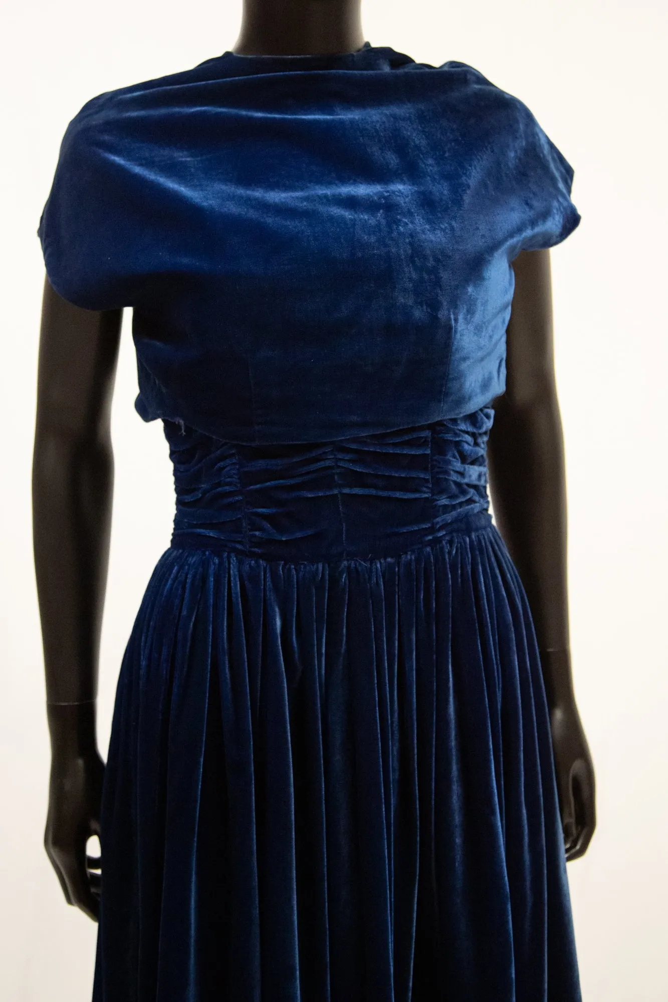 Vintage 1940s Blue Velvet Gown