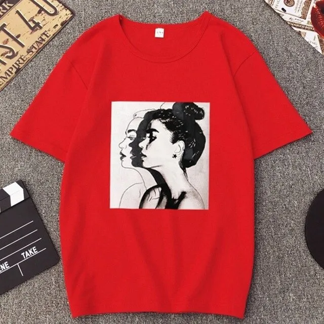 Women Round Collar Cartoon Print T-Shirt
